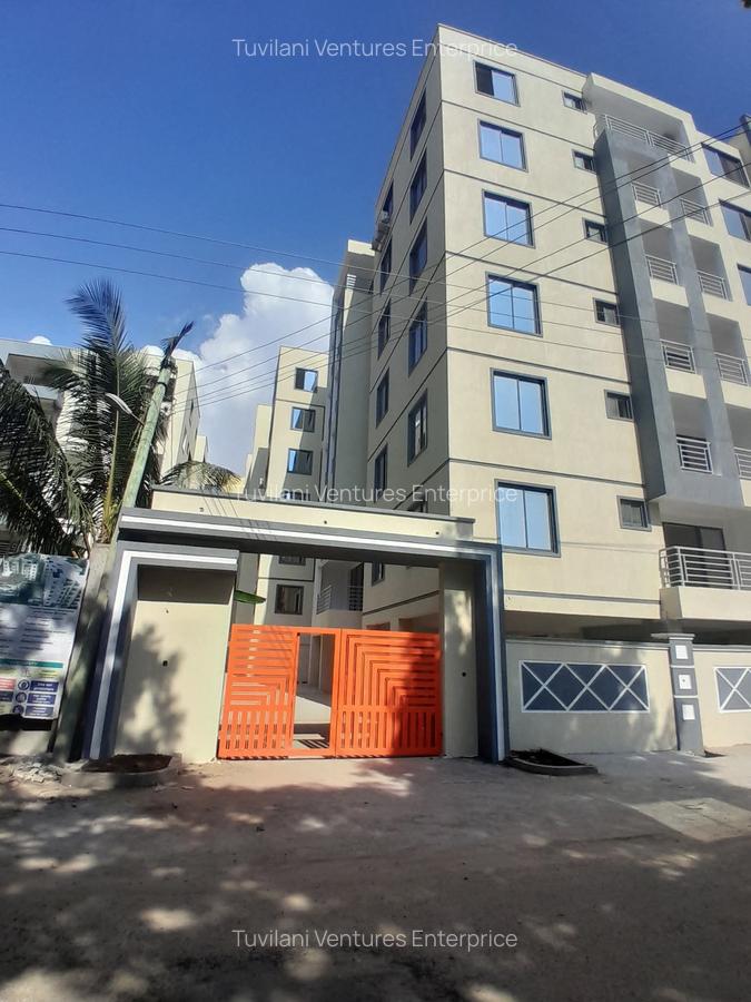 Serviced 1 Bed Apartment with En Suite at Nyali Mombasa - 2