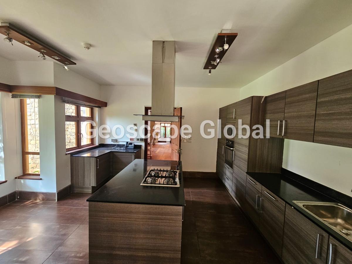 4 Bed House with En Suite in Kitisuru - 7