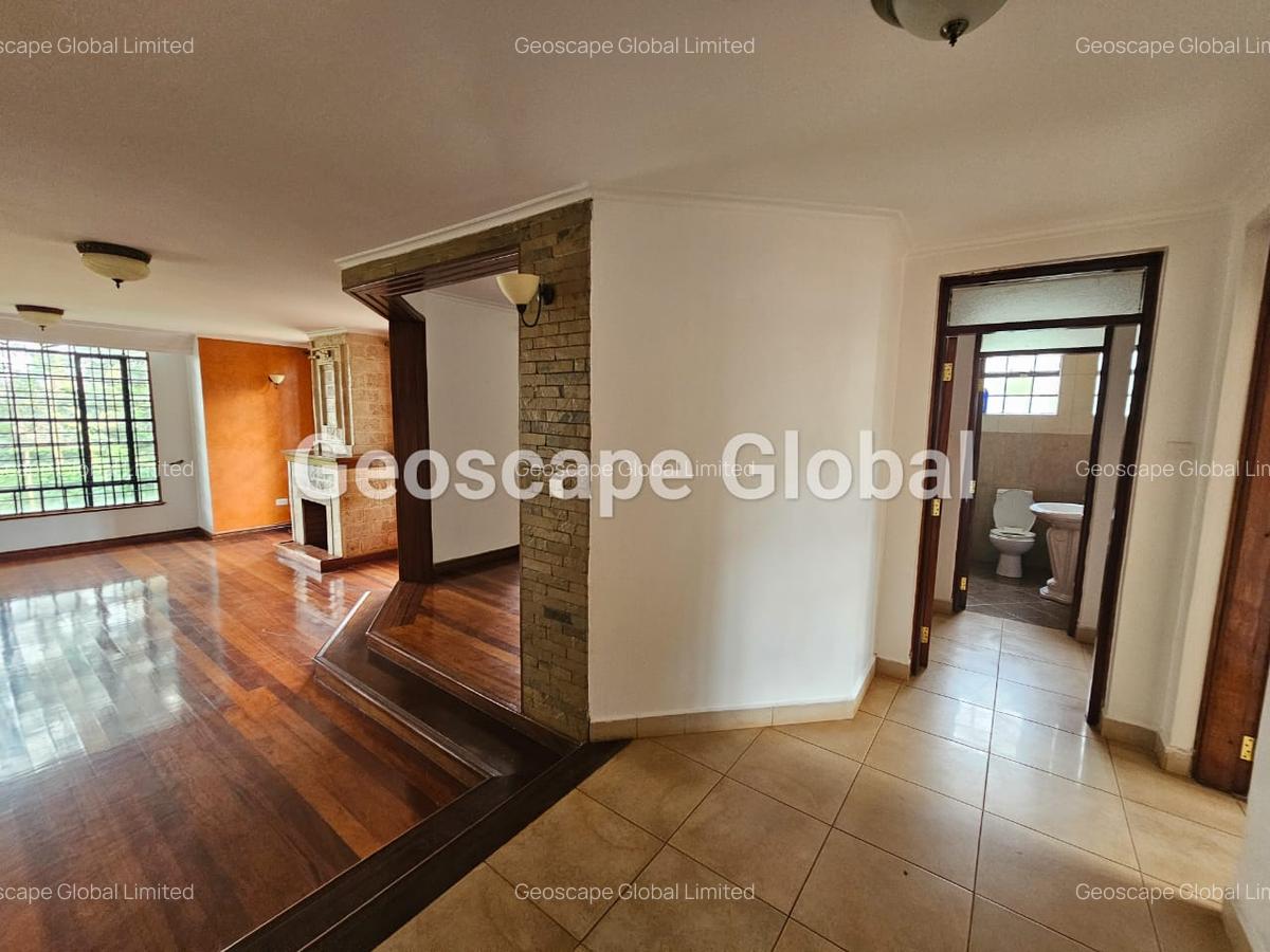 4 Bed Villa with En Suite in Runda - 6