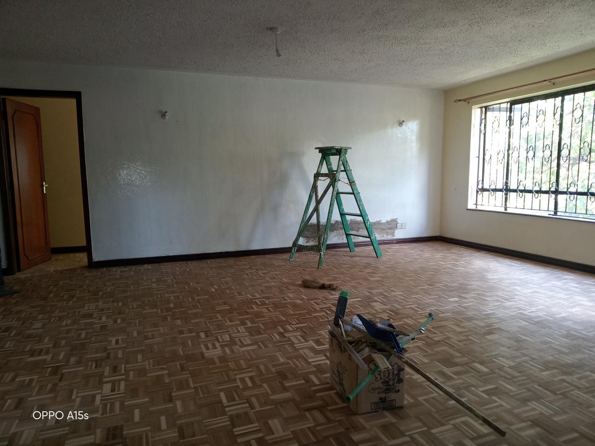 Serviced 4 Bed Apartment with Swimming Pool in Kileleshwa - 10