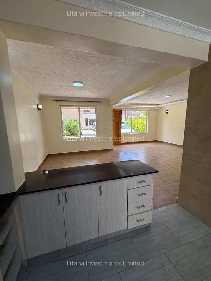 4 Bed House with En Suite in Syokimau - 7
