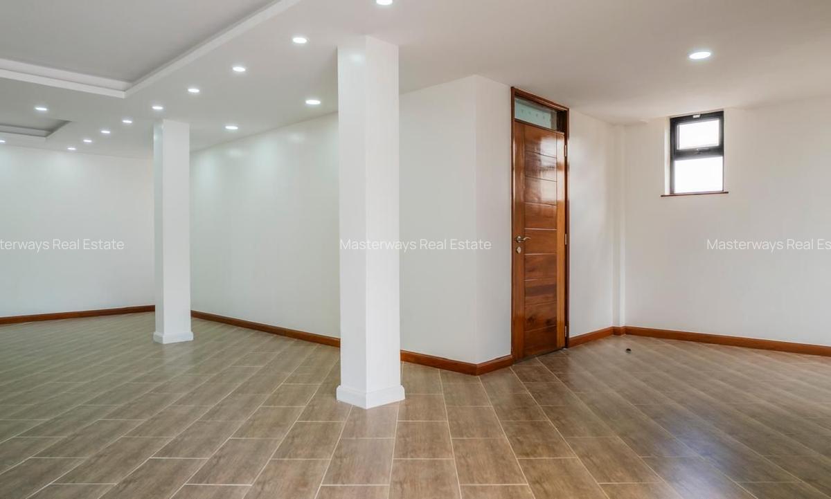 5 Bed Villa with En Suite at Kyuna - 11