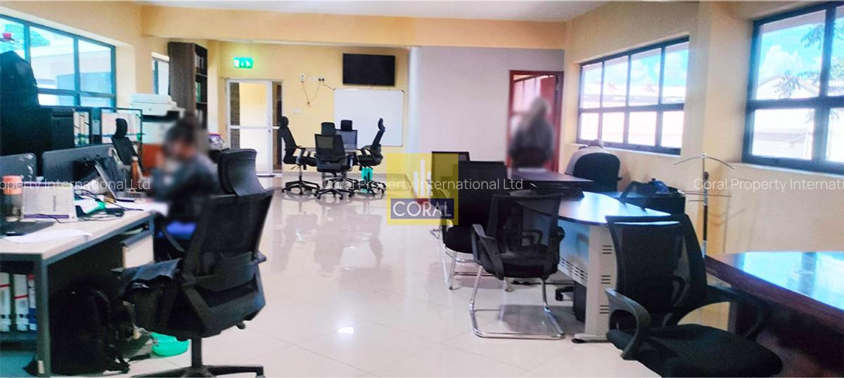 Commercial Property in Industrial Area - 10