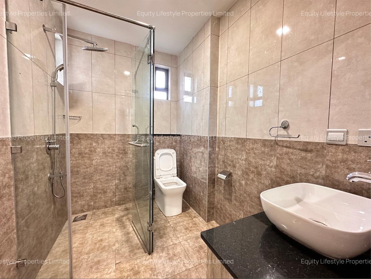 Serviced 2 Bed Apartment with En Suite in Kileleshwa - 6