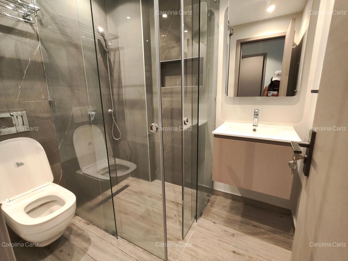 1 Bed Apartment with En Suite at Nyari - 6