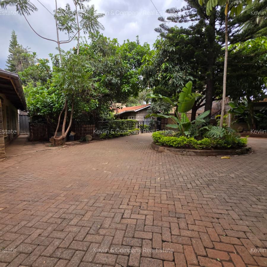 2 Bed House with En Suite in Riara Road - 2