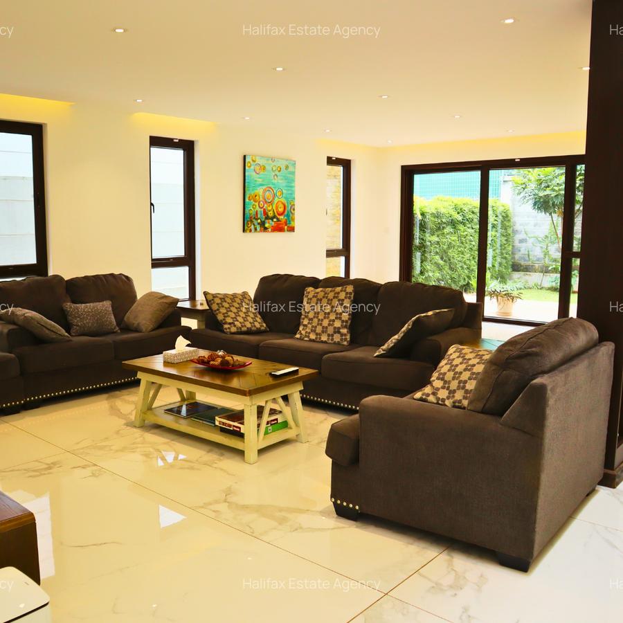 4 Bed Villa with En Suite in Kitisuru - 3
