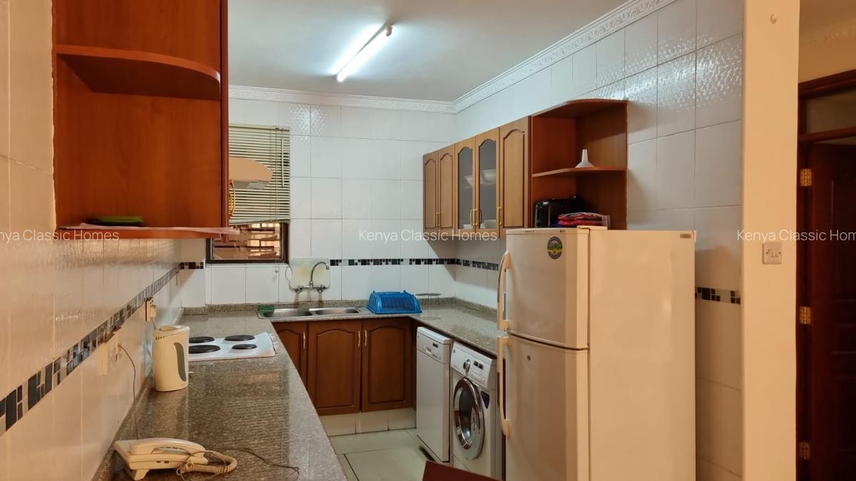 Furnished 2 Bed Apartment with En Suite in State House - 8