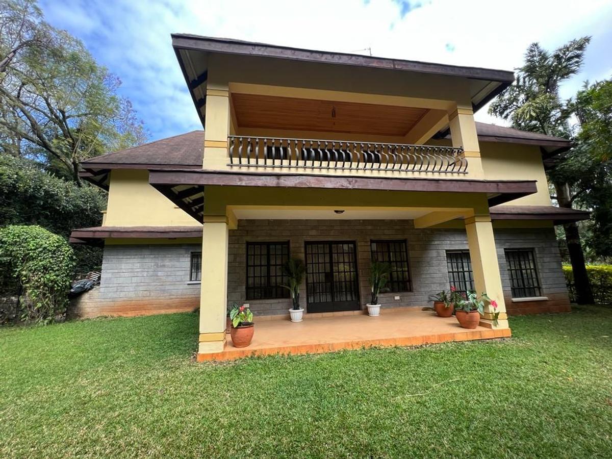 4 Bed Townhouse with En Suite in Lavington - 2