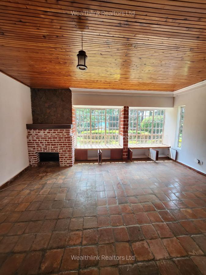 4 Bed Townhouse with En Suite at Karen - 5