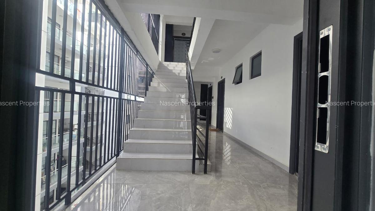 2 Bed Apartment with En Suite in Riverside - 10