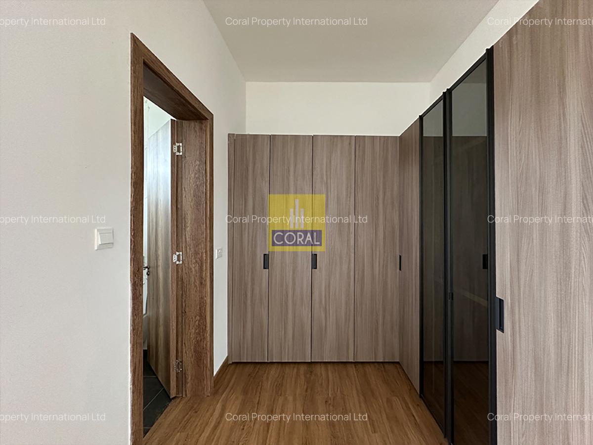 5 Bed House in Rosslyn - 15