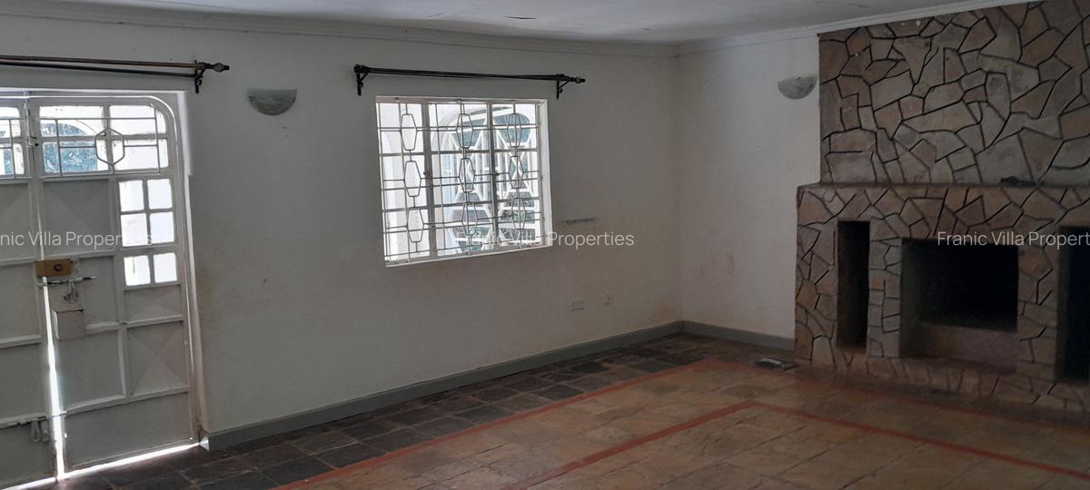 3 Bed Townhouse with En Suite at Kiambu Road - 11