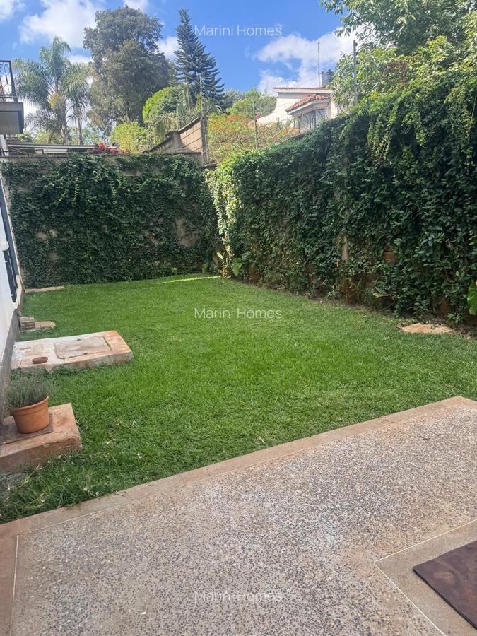 5 Bed Townhouse with En Suite in Brookside - 19