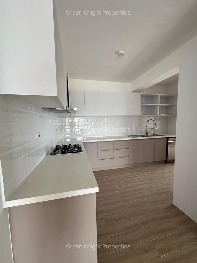 Serviced 3 Bed Apartment with En Suite in Lavington - 4