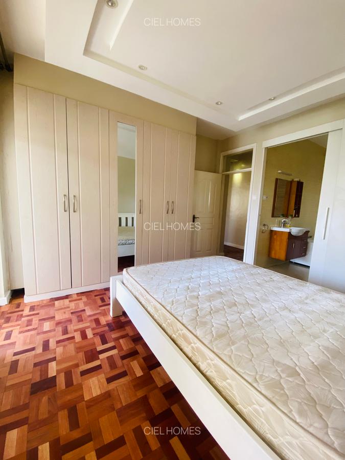 3 Bed Apartment with En Suite at Hatheru Road - 16