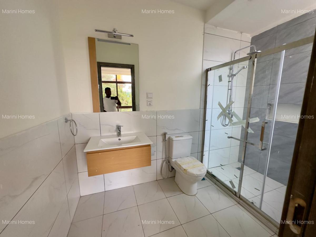 3 Bed Apartment with En Suite in Kileleshwa - 14