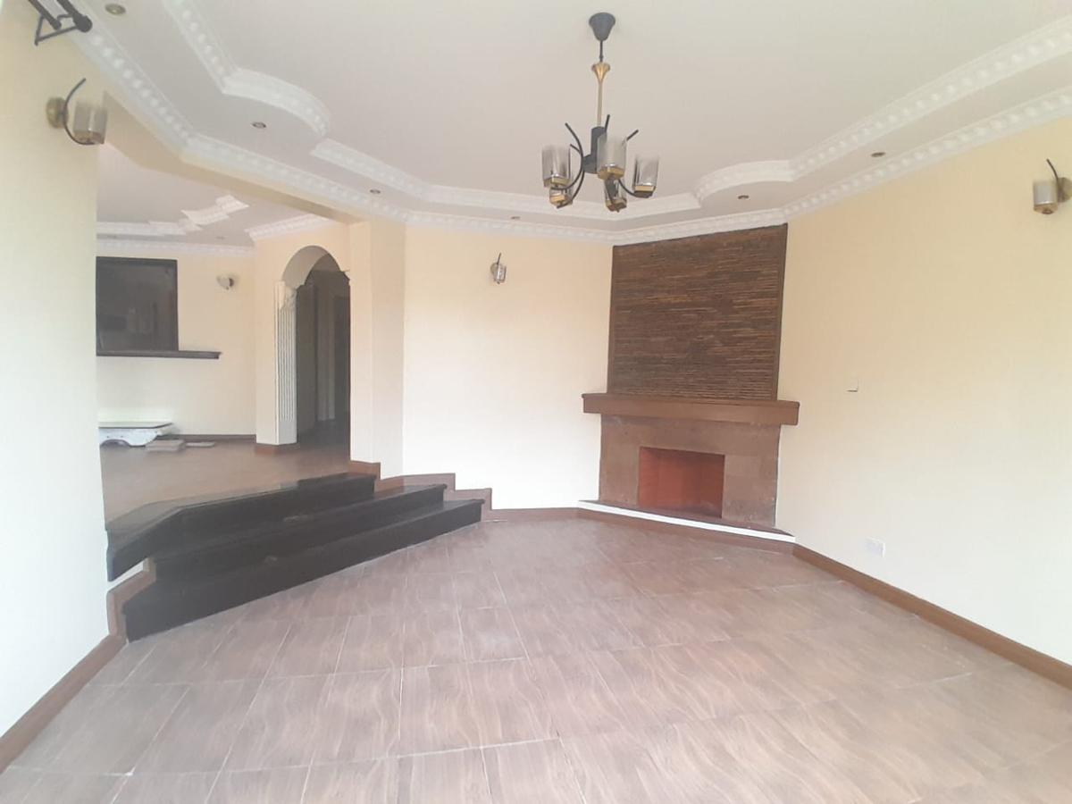 5 Bed Townhouse with En Suite at Convent Drive - 11