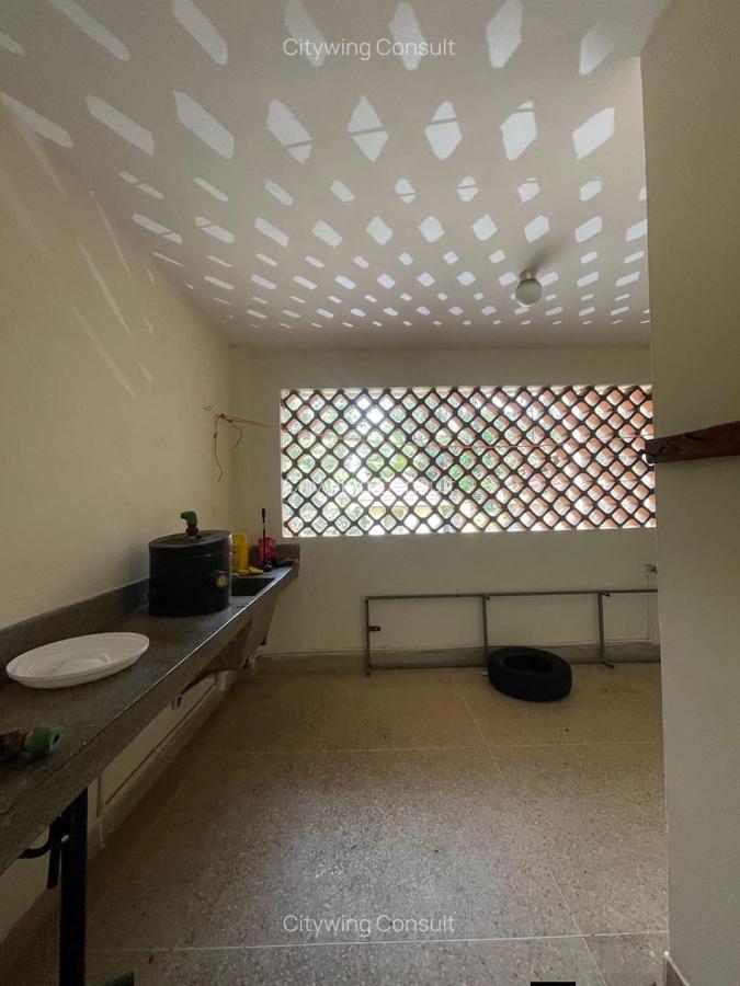 2 Bed Apartment with En Suite at Riara Road - 7