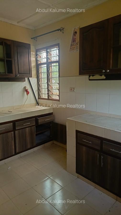 4 Bed Villa with En Suite at Bamburi - 5