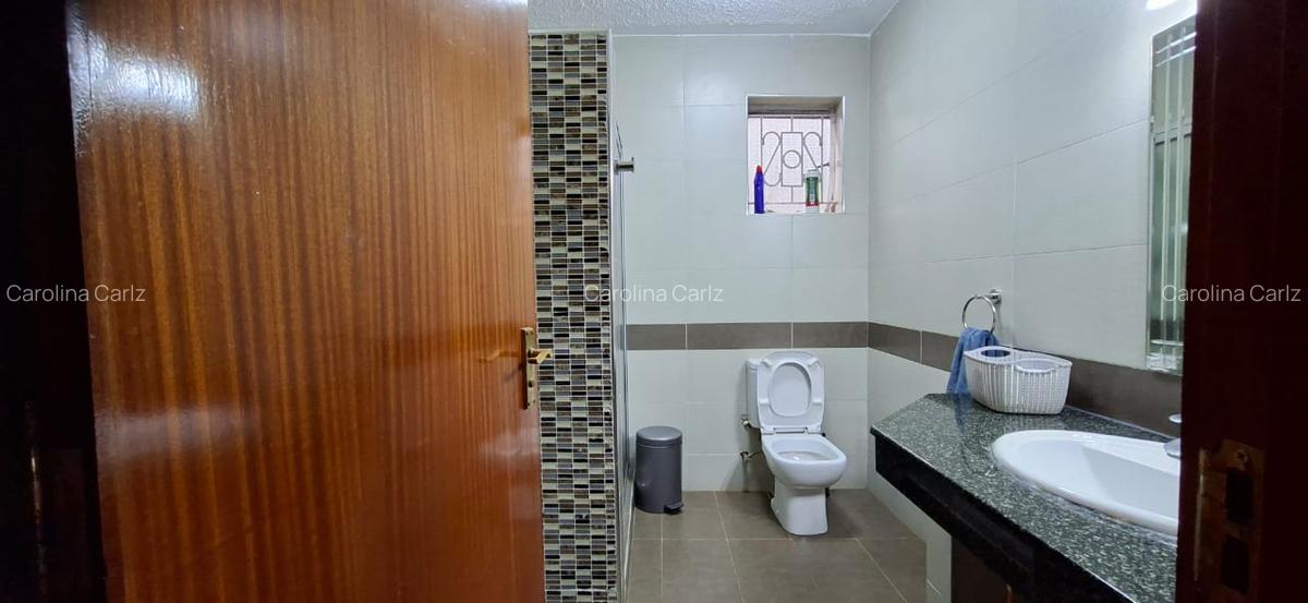 5 Bed Townhouse with En Suite at Brookside Drive - 10