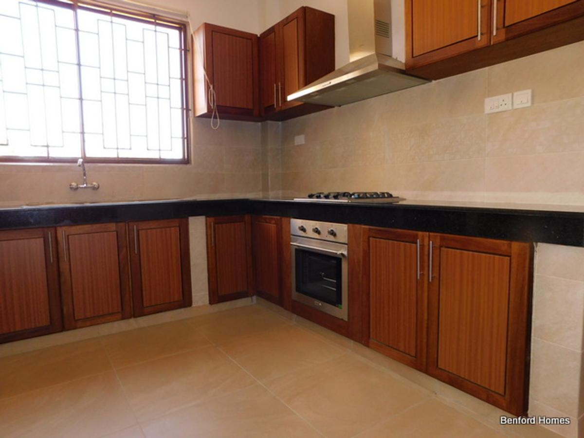 Furnished 3 Bed Apartment with En Suite at Nyali - 13