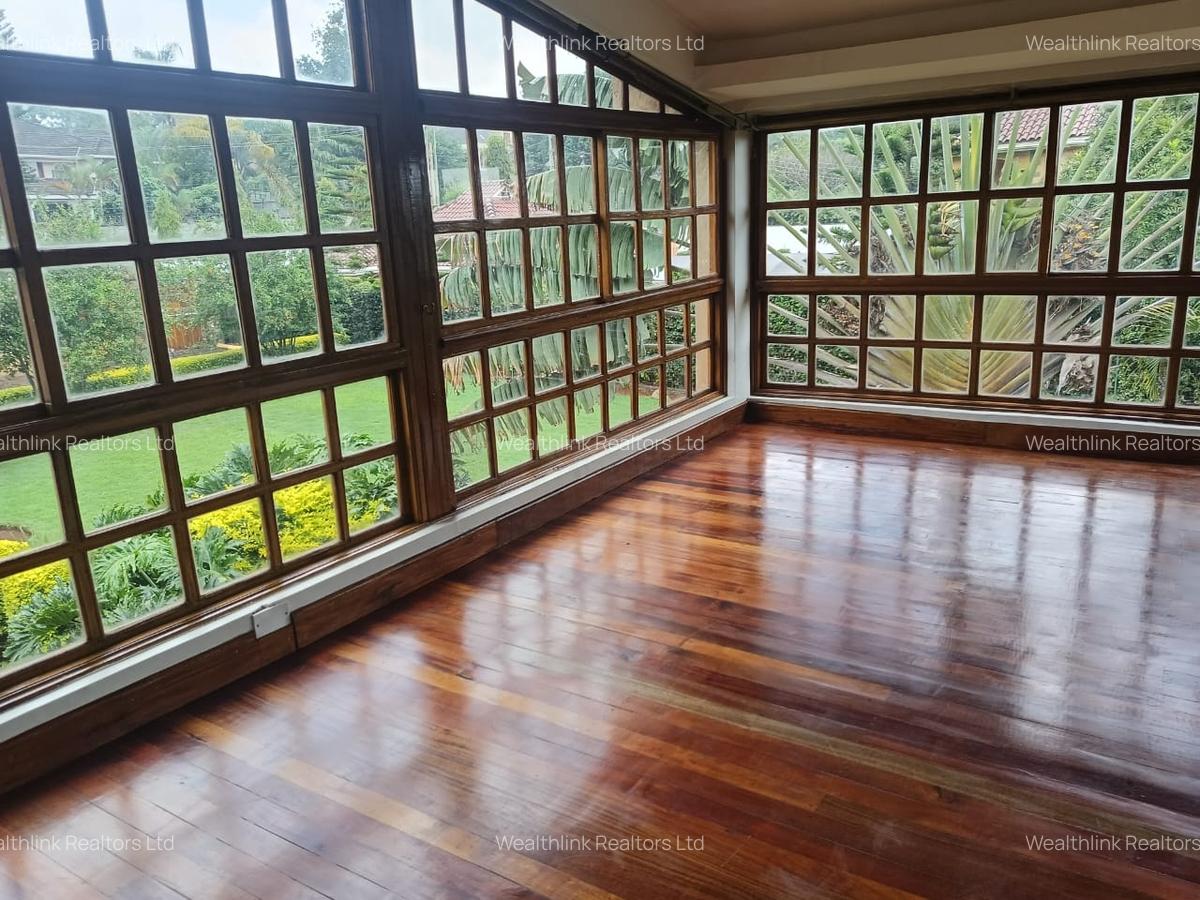 4 Bed House with En Suite at Runda - 10