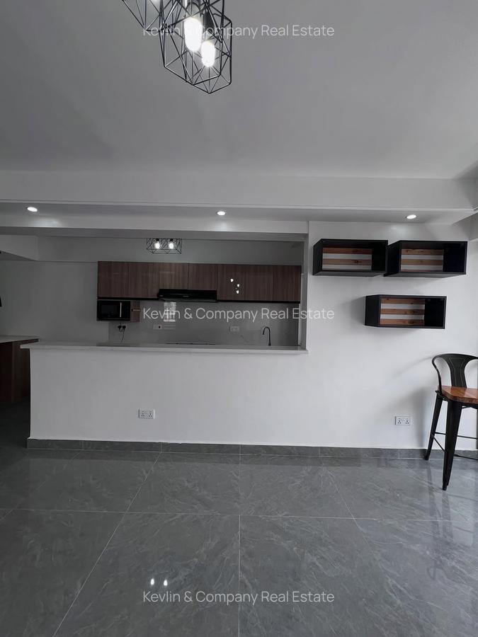 2 Bed Apartment with Gym in Riverside - 4
