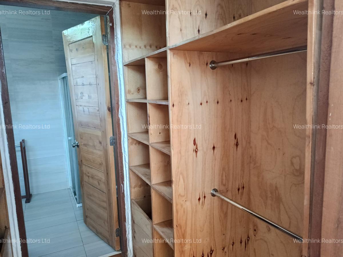 3 Bed House with Garden at Garden Estate - 13