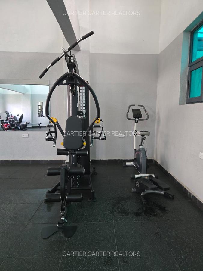 2 Bed Apartment with En Suite at School Lane - 16