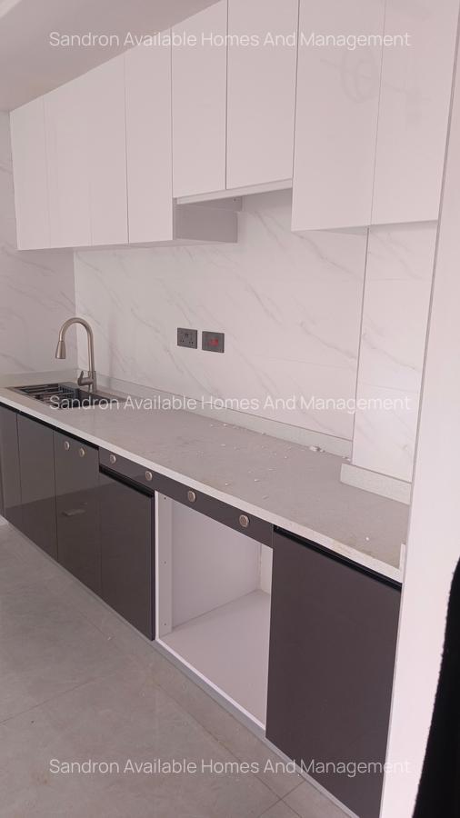 1 Bed Apartment with En Suite in Kilimani - 12