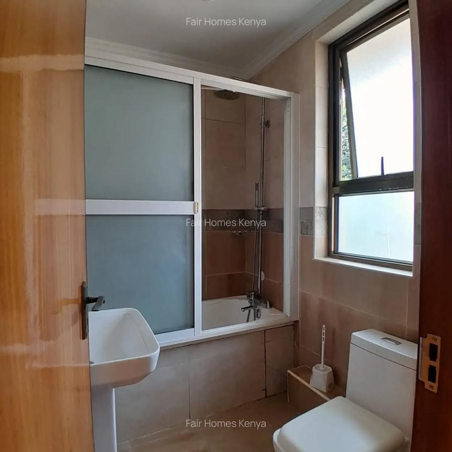 5 Bed Townhouse with En Suite at Amboseli Road - 12