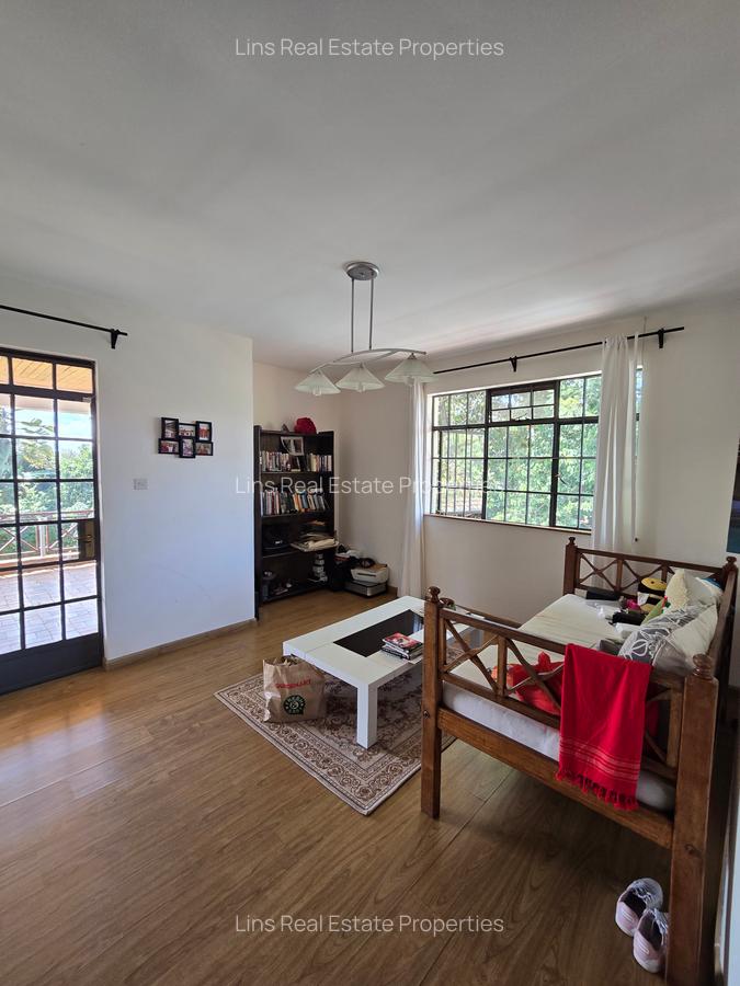 4 Bed Townhouse with En Suite in Gigiri - 9