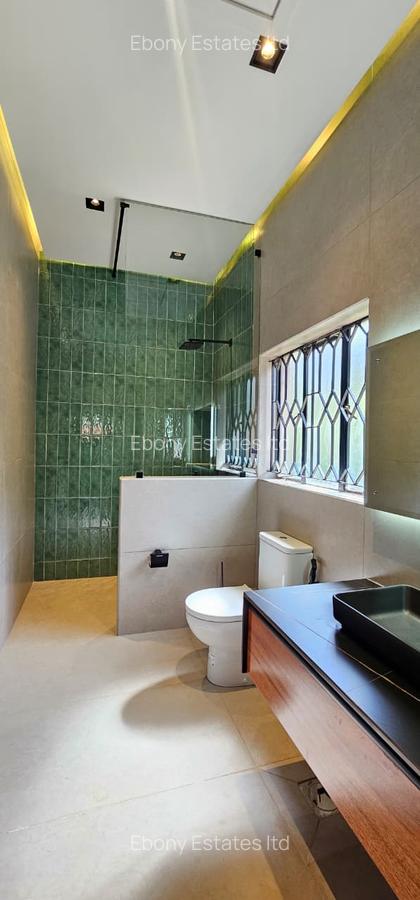 4 Bed Townhouse with En Suite in Karen - 6