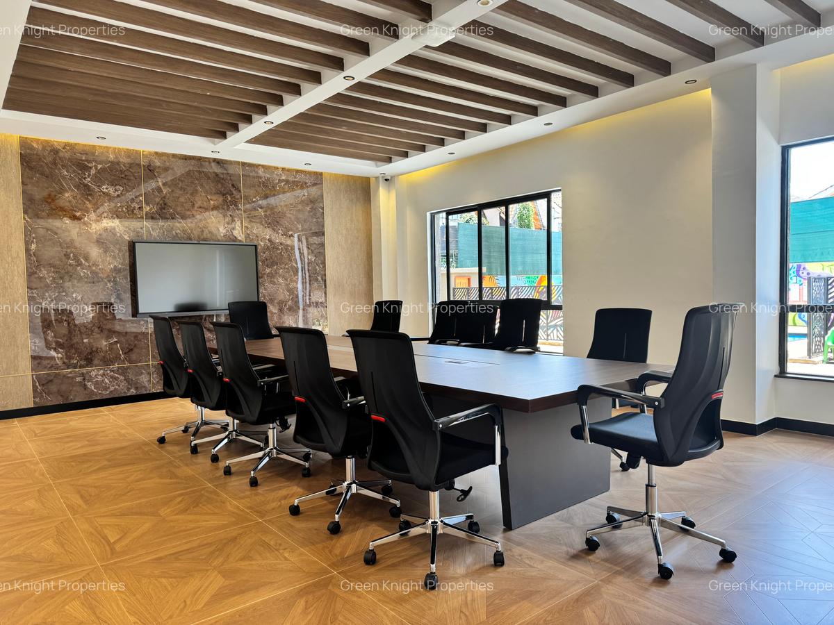 Serviced 2 Bed Apartment with En Suite in Westlands Area - 4