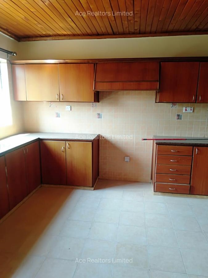4 Bed Apartment with En Suite at Valley Arcade Lavington Nairobi - 16