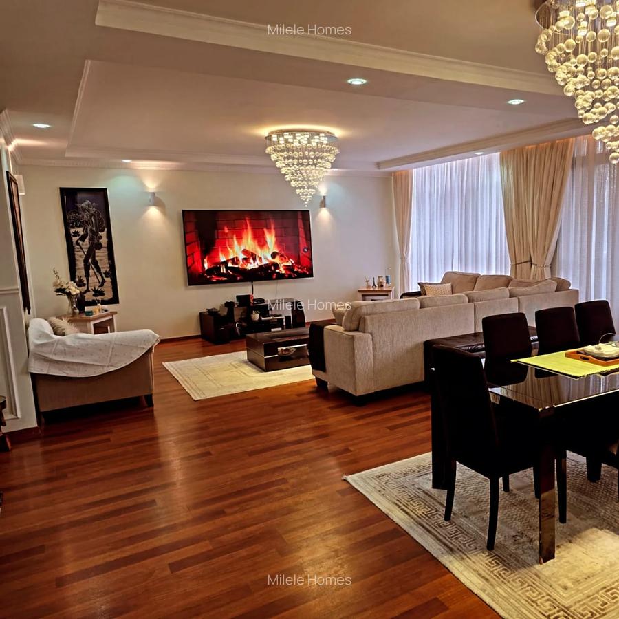 Serviced 3 Bed Apartment with En Suite at 6Th Avenue - 1