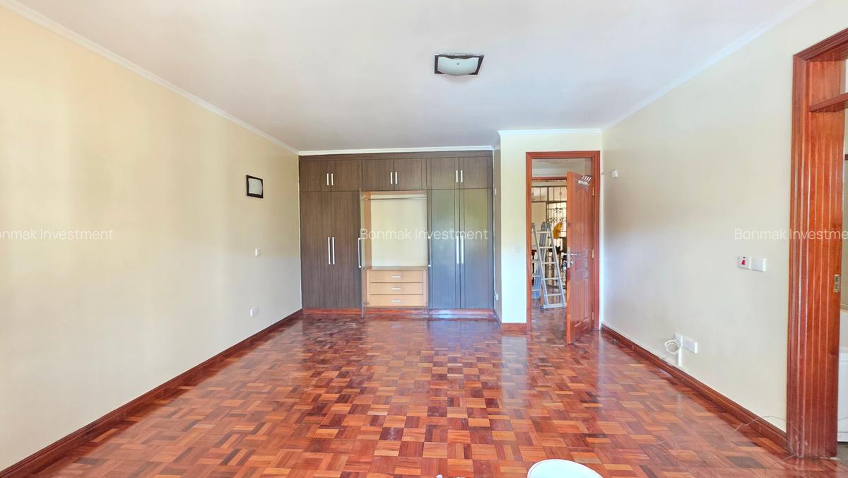 4 Bed Townhouse with En Suite at Kaputei Gardens - 15
