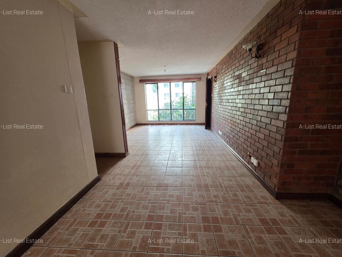 1 Bed Apartment with En Suite at Wood Avenue - 3