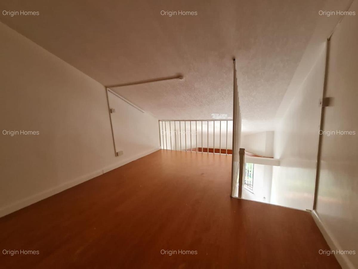 4 Bed Townhouse with En Suite at Westlands - 14