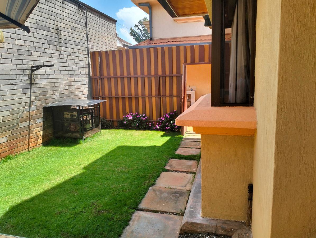 4 Bed Townhouse with En Suite in Runda - 5