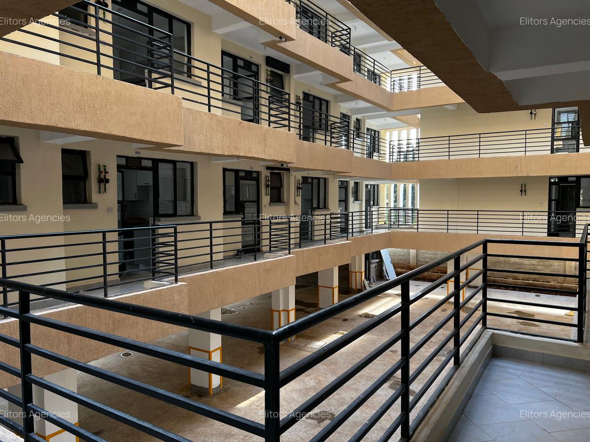 Studio Apartment with En Suite at Kirawa Road - 11