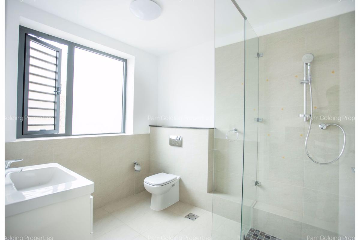 4 Bed Townhouse with En Suite in Thika Road - 6