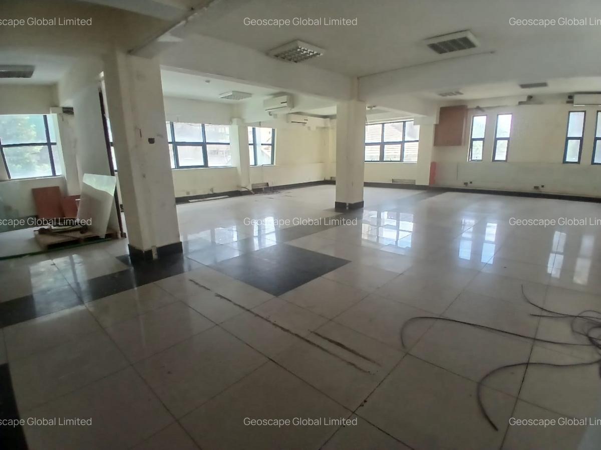 3,200 ft² Office with Parking in Kilimani - 6