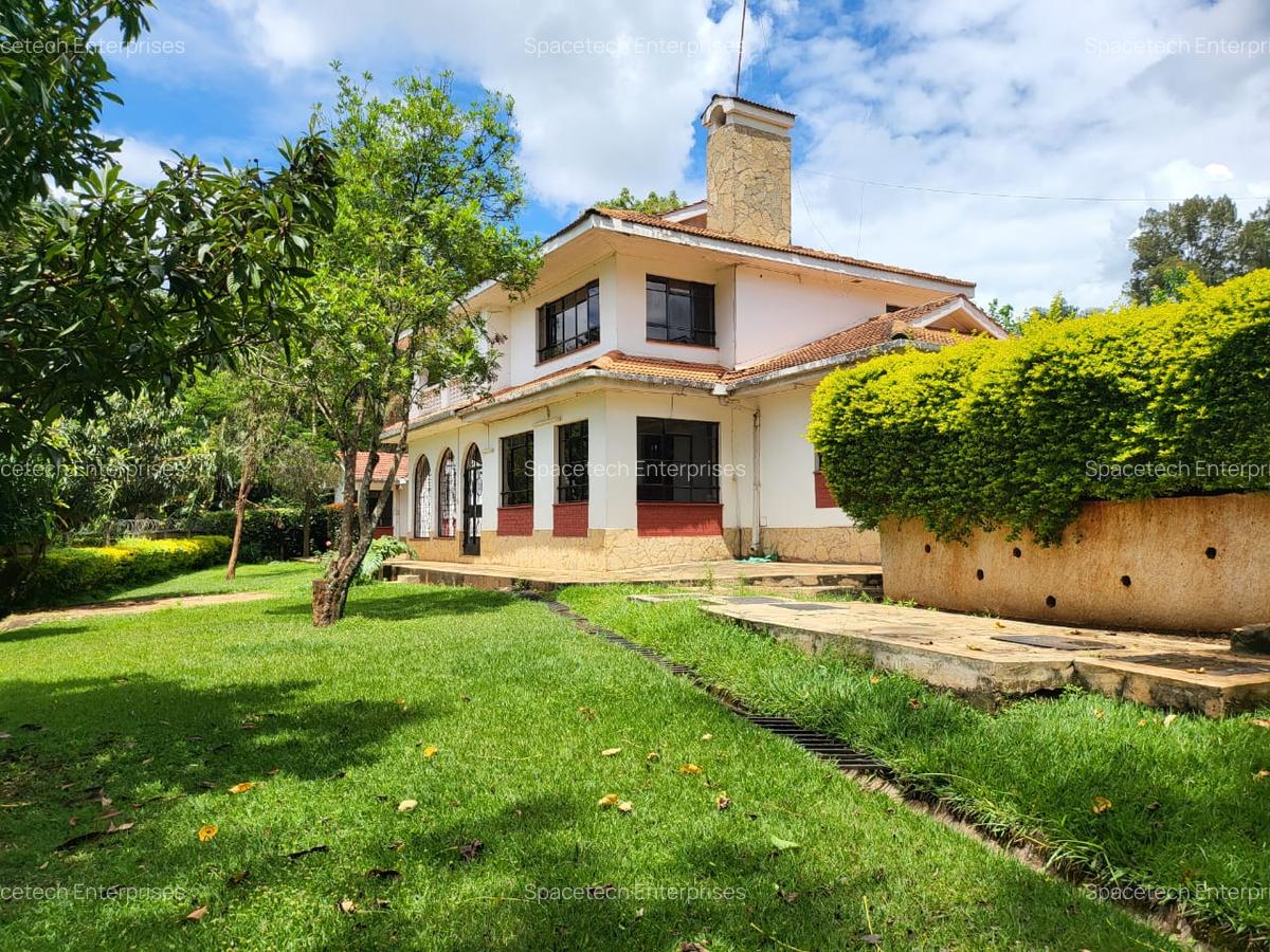 4 Bed House with En Suite in Runda - 2