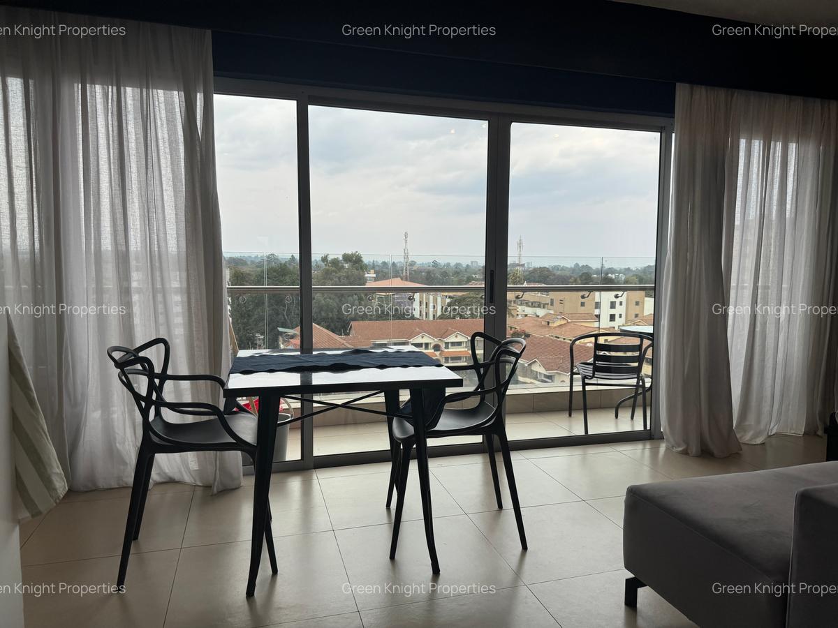Serviced 1 Bed Apartment with En Suite in Lavington - 9