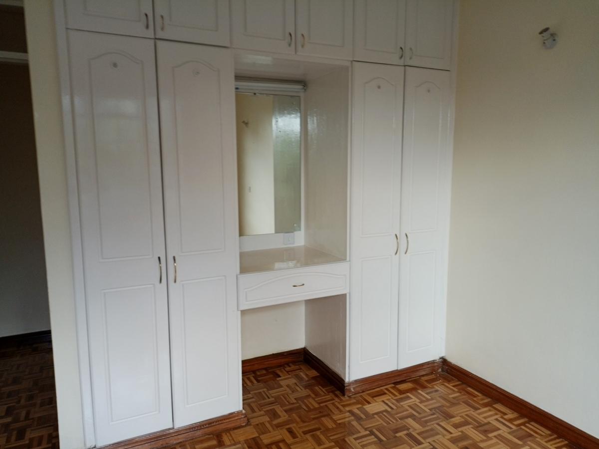 3 Bed Apartment with Borehole in Kilimani - 9