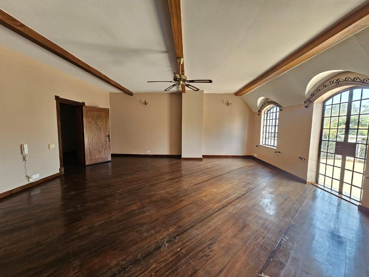 6 Bed House with En Suite at Old Kitisuru - 15