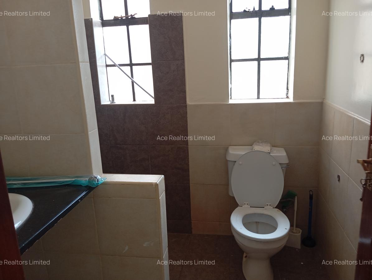 4 Bed Townhouse with En Suite at Redhill - 9