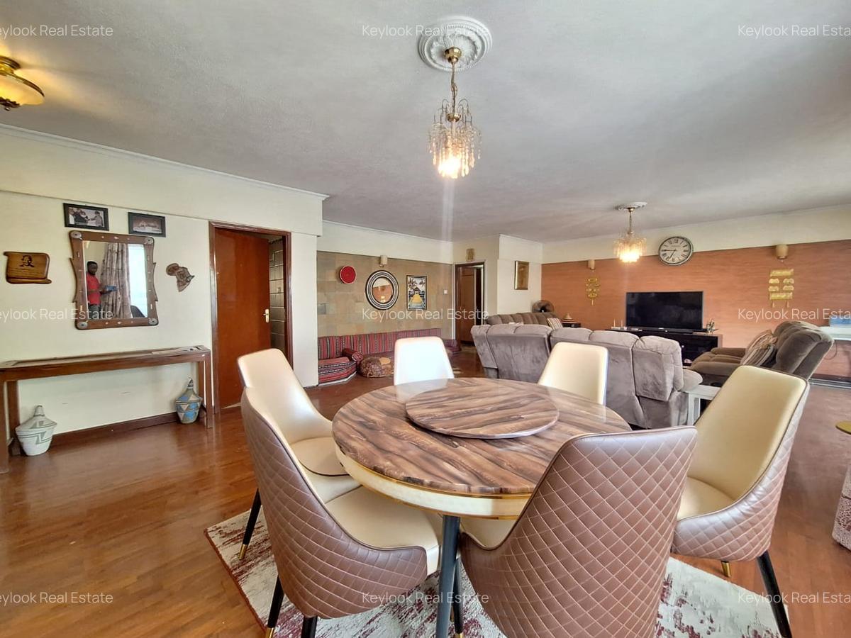 3 Bed Apartment with En Suite at Yaya Center - 10